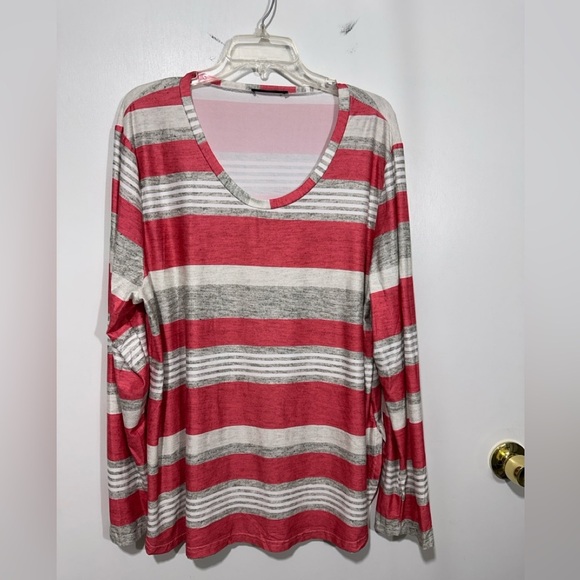 LoveU.Dear Tops - Woman’s long sleeve shirt